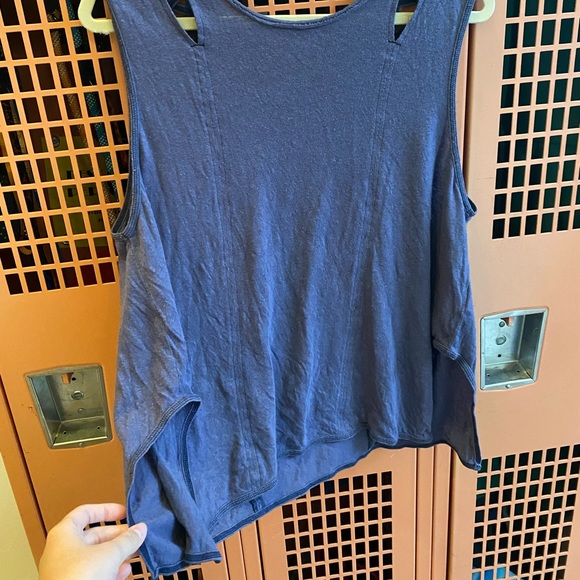 Pale purple/blue/gray tank top - Picture 2 of 3